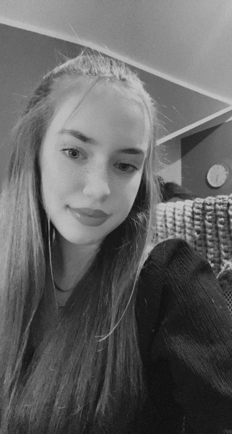 Angelina von Kurvilla Am Park